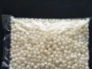 عقيق توتة أبيض